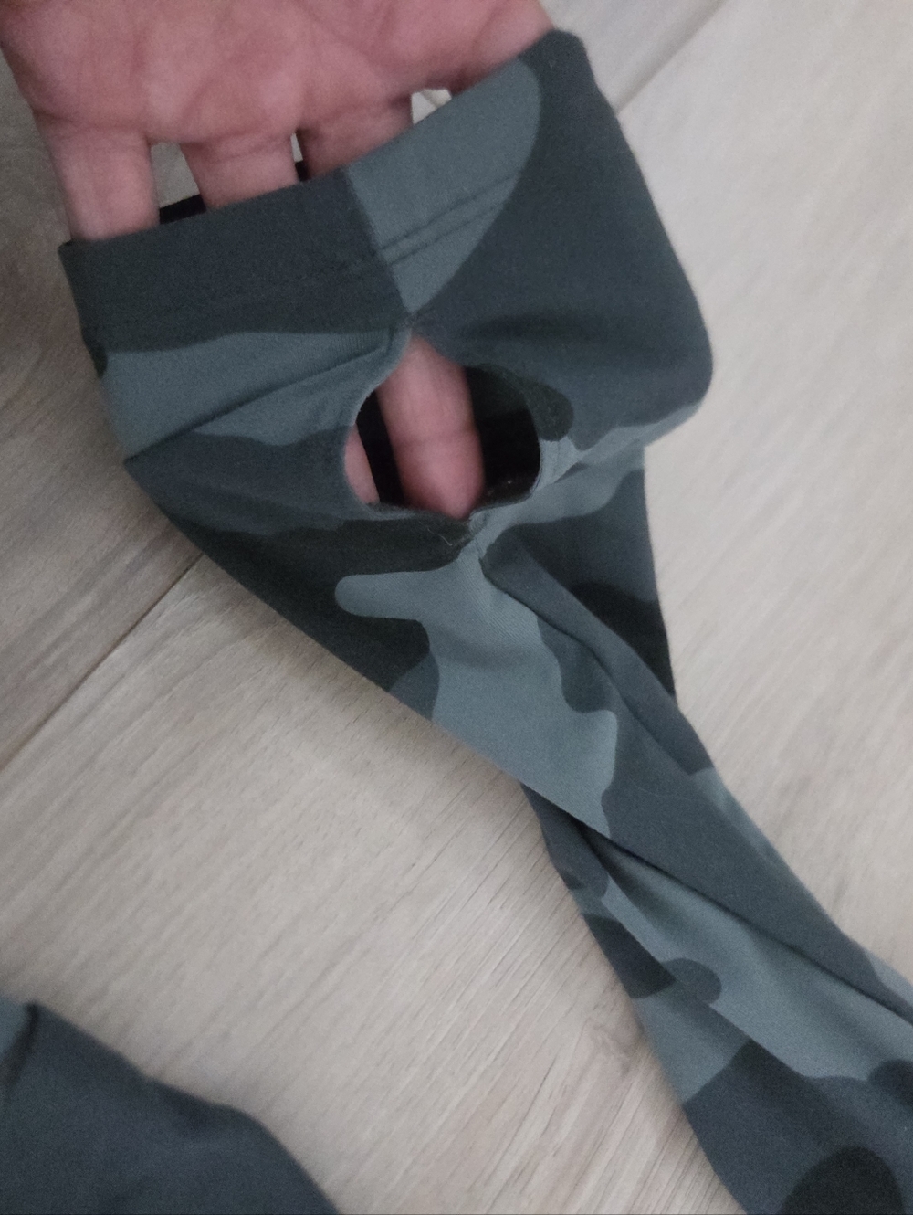 Mountain Hardware Bundle💚💙 - Picture 12 of 15